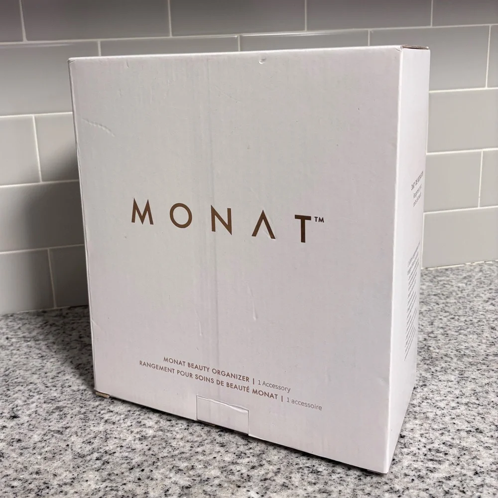 Monat 360° Rotating Acrylic Makeup Organizer 3-Tier Clear Storage NIB